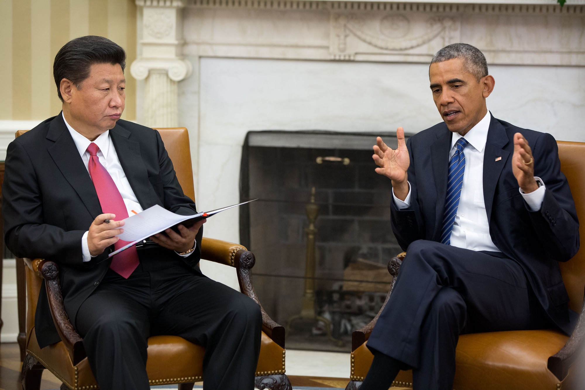 Tổng thống Mỹ Barack Obama tiếp Chủ tịch Trung Quốc Tập Cận B&igrave;nh tại Nh&agrave; Trắng năm 2015. Ảnh: Getty.