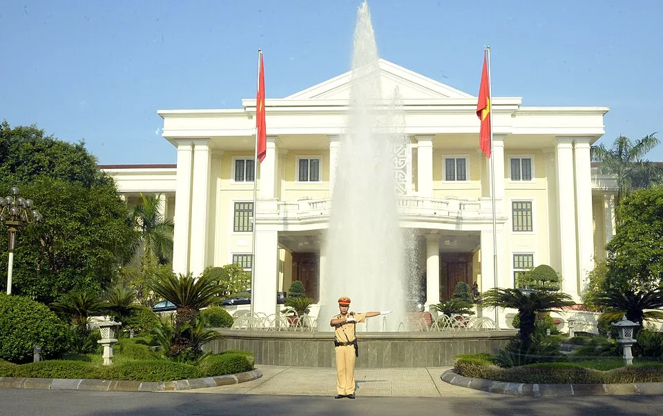 Trụ sở của Văn ph&ograve;ng Trung ương của Đảng Cộng sản Việt Nam ở đường H&ugrave;ng Vương, H&agrave; Nội. Ảnh: U.S. Department of State.