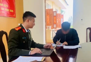 Ông P.V.C bị xử phạt 7,5 triệu đồng vì phát ngôn trên Facebook. Ảnh: Báo Công an Nhân dân.