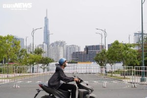 Cấm đường ba ngày ở Thủ Thiêm nhưng chính quyền không cho biết lý do